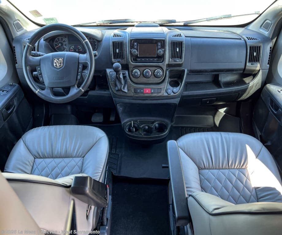 2020 Midwest Legend FSL - Used Class B For Sale by La Mesa | RecVan - West Sacramento in West Sacramento, California