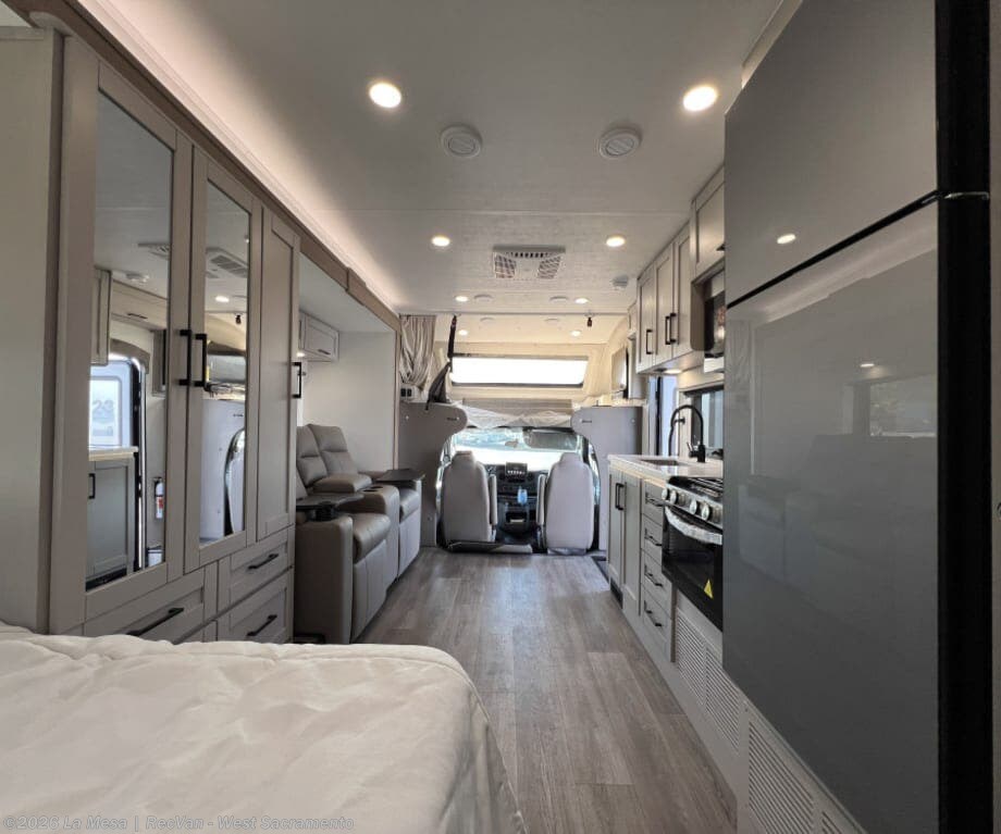 2027 Entegera ODYSSEY 24B-EST-FBP by Miscellaneous from La Mesa | RecVan - West Sacramento in West Sacramento, California