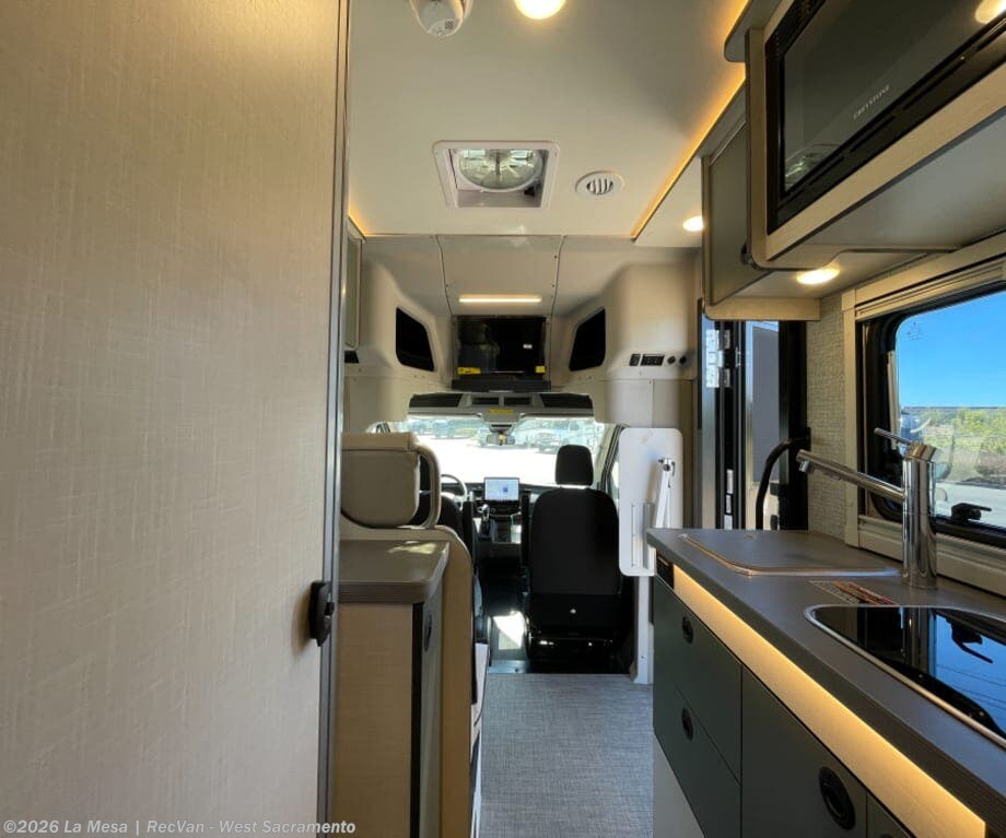 2027 Ekko WF622A-FBP by Winnebago from La Mesa | RecVan - West Sacramento in West Sacramento, California