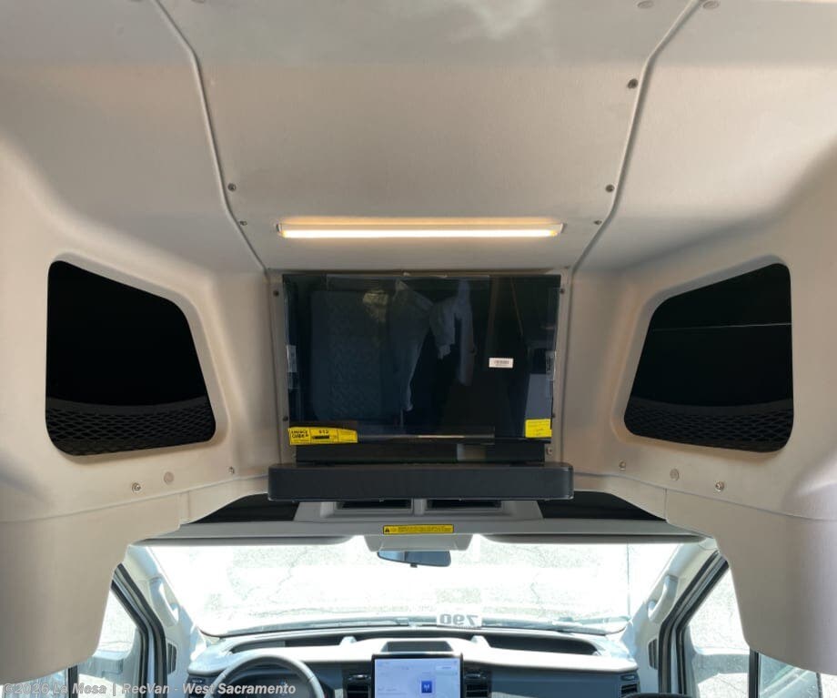 New 2027 Winnebago Ekko WF622A-FBP available in West Sacramento, California