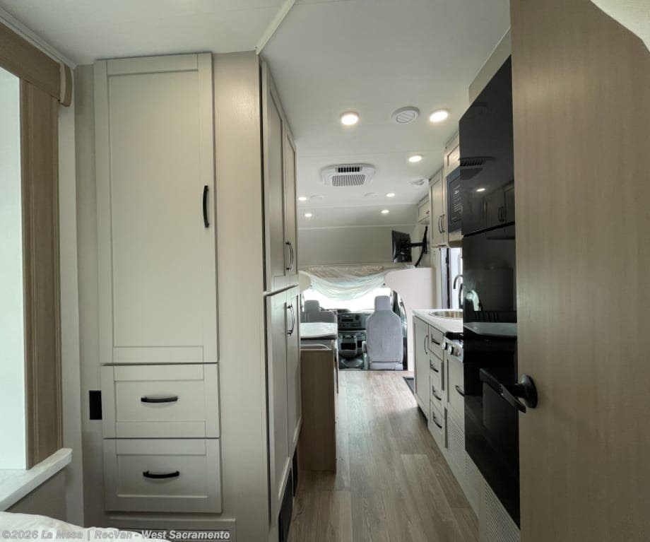 2027 Odyssey SE 22CF by Entegra Coach from La Mesa | RecVan - West Sacramento in West Sacramento, California