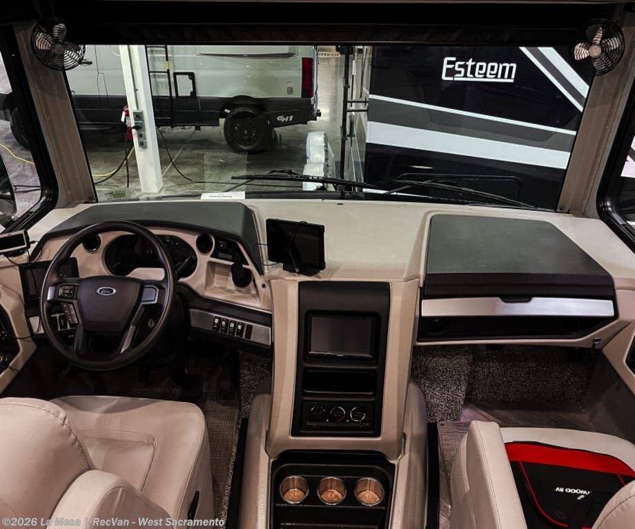 2023 Fleetwood Bounder 33C - Used Class A For Sale by La Mesa | RecVan - West Sacramento in West Sacramento, California