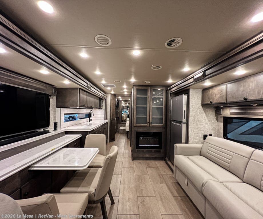 Used 2023 Tiffin BREEZE 33BR available in West Sacramento, California