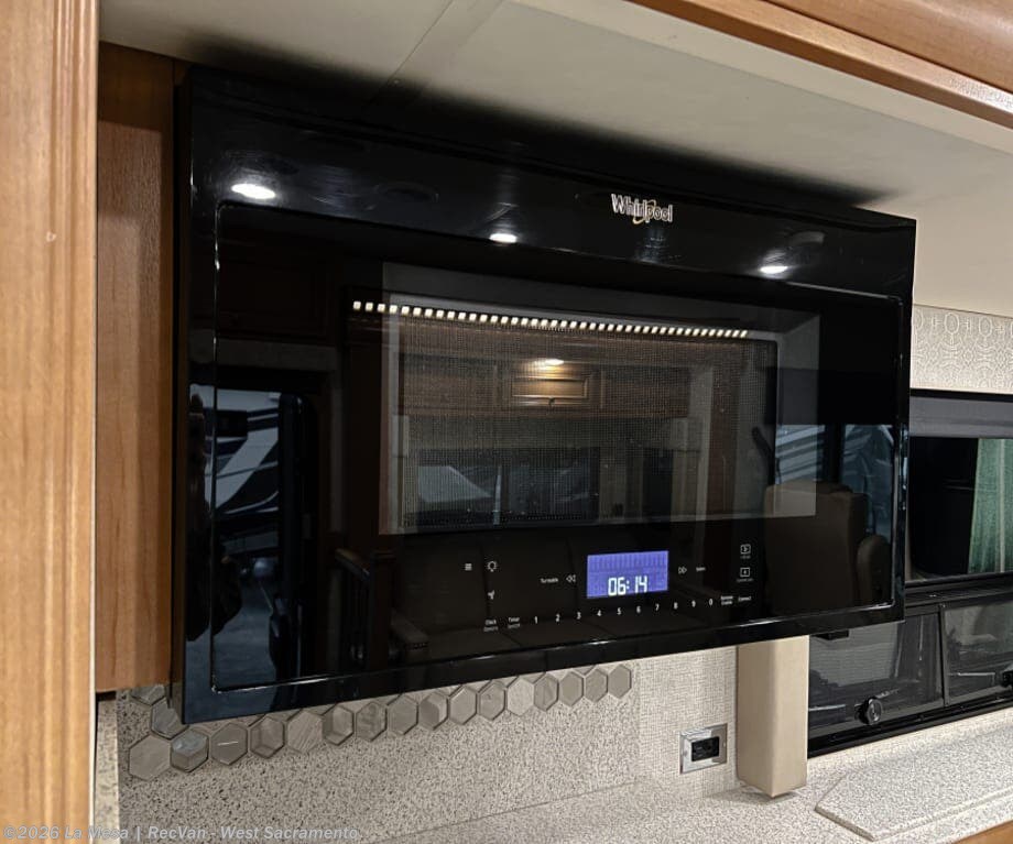 2018 Bay Star 3009 by Newmar from La Mesa | RecVan - West Sacramento in West Sacramento, California