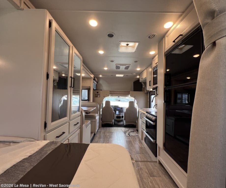 2023 Chateau 24F by Thor Motor Coach from La Mesa | RecVan - West Sacramento in West Sacramento, California