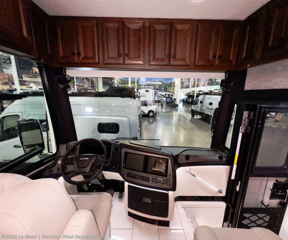 2025 Tiffin Allegro Bus 40IP - Used Class A For Sale by La Mesa | RecVan - West Sacramento in West Sacramento, California