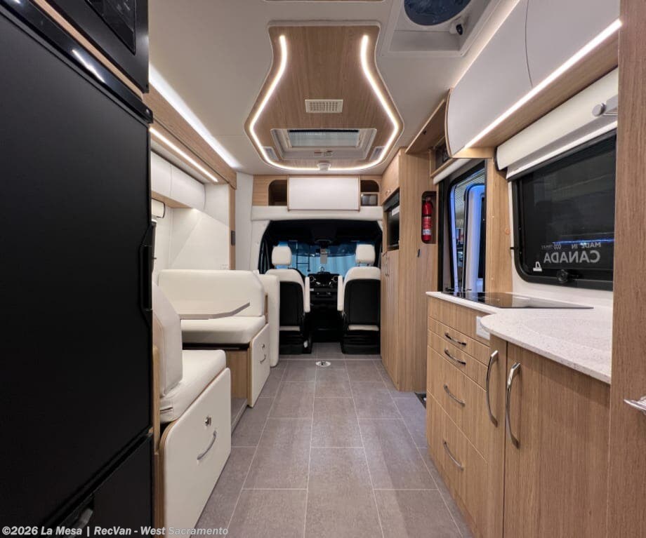 New 2027 Leisure Travel Unity U24CB available in West Sacramento, California