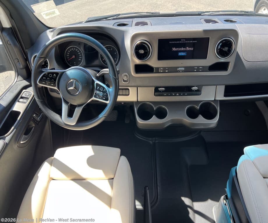2025 Winnebago View 24T AWD - Used Class C For Sale by La Mesa | RecVan - West Sacramento in West Sacramento, California