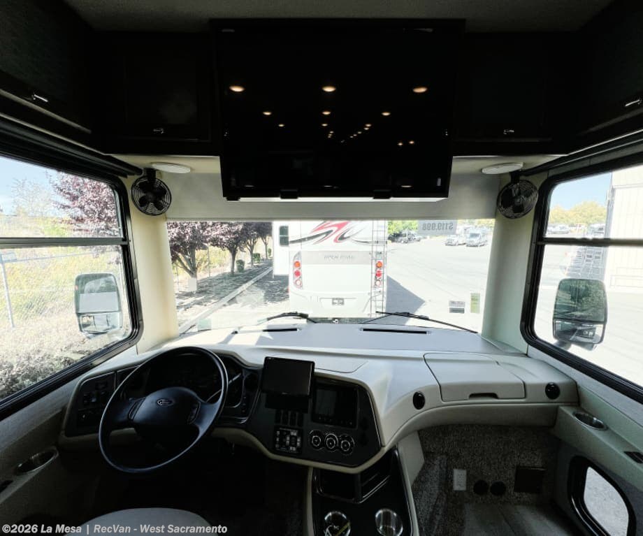 2020 Tiffin OPEN ROAD 34PA - Used Class A For Sale by La Mesa | RecVan - West Sacramento in West Sacramento, California