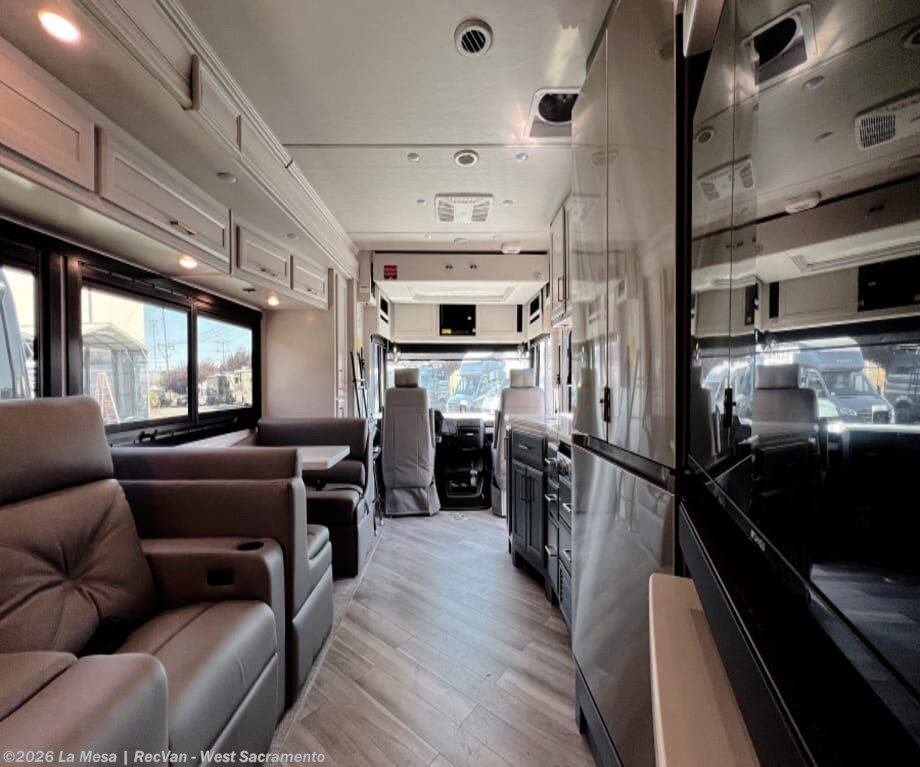 2027 Bounder 35K by Fleetwood from La Mesa | RecVan - West Sacramento in West Sacramento, California