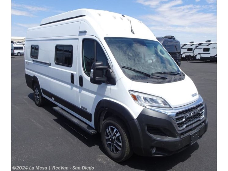 New 2025 Winnebago Solis BUT59PX available in San Diego, California