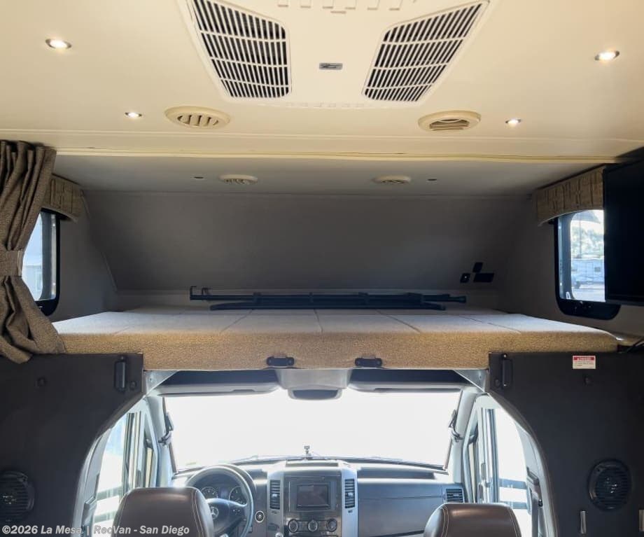 Used 2019 Dynamax Corp ISATA 3 24RW available in San Diego, California