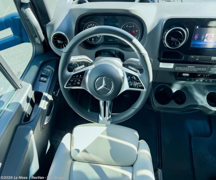 2026 Lineage Series M 25TK-FBP by Grand Design from La Mesa | RecVan - San Diego in San Diego, California