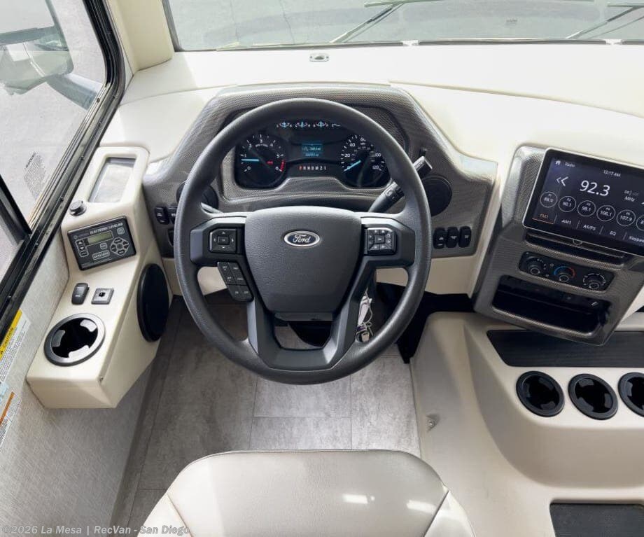 2025 Thor Motor Coach Windsport 29L - Used Class A For Sale by La Mesa | RecVan - San Diego in San Diego, California