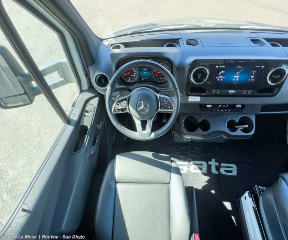 2025 Dynamax Corp ISATA 24FWM - Used Class C For Sale by La Mesa | RecVan - San Diego in San Diego, California