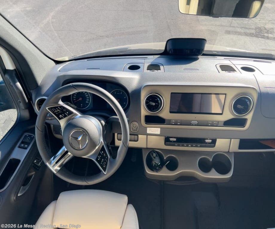 2026 Winnebago View WM524D - New Class C For Sale by La Mesa | RecVan - San Diego in San Diego, California