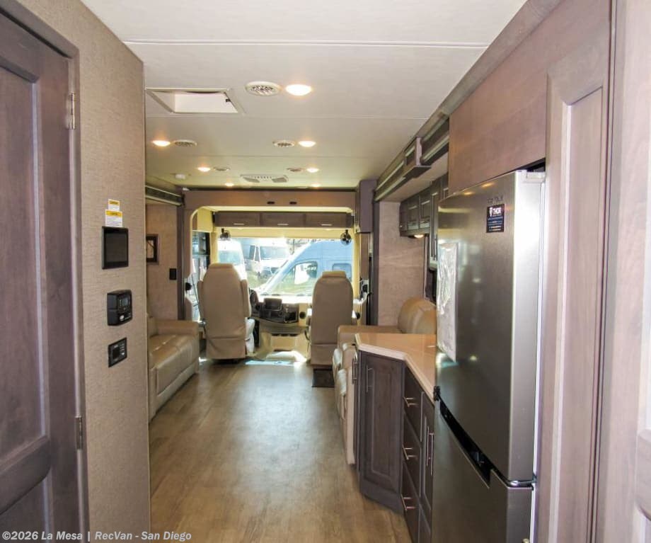 2021 Miramar 35.2 by Thor Motor Coach from La Mesa | RecVan - San Diego in San Diego, California
