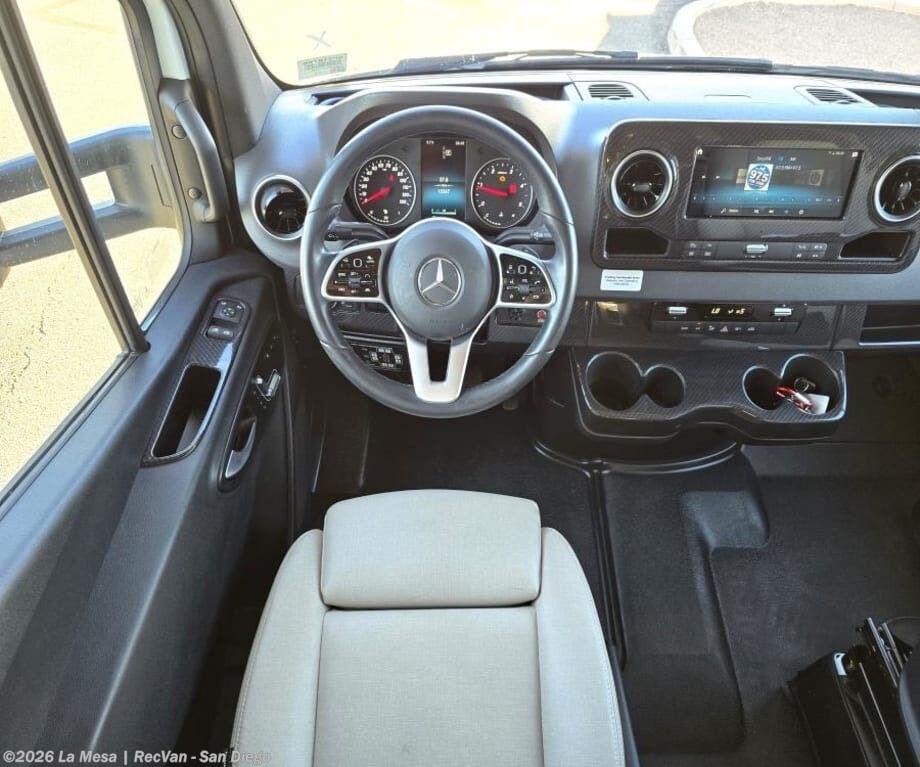 2022 Winnebago View 24D - Used Class C For Sale by La Mesa | RecVan - San Diego in San Diego, California