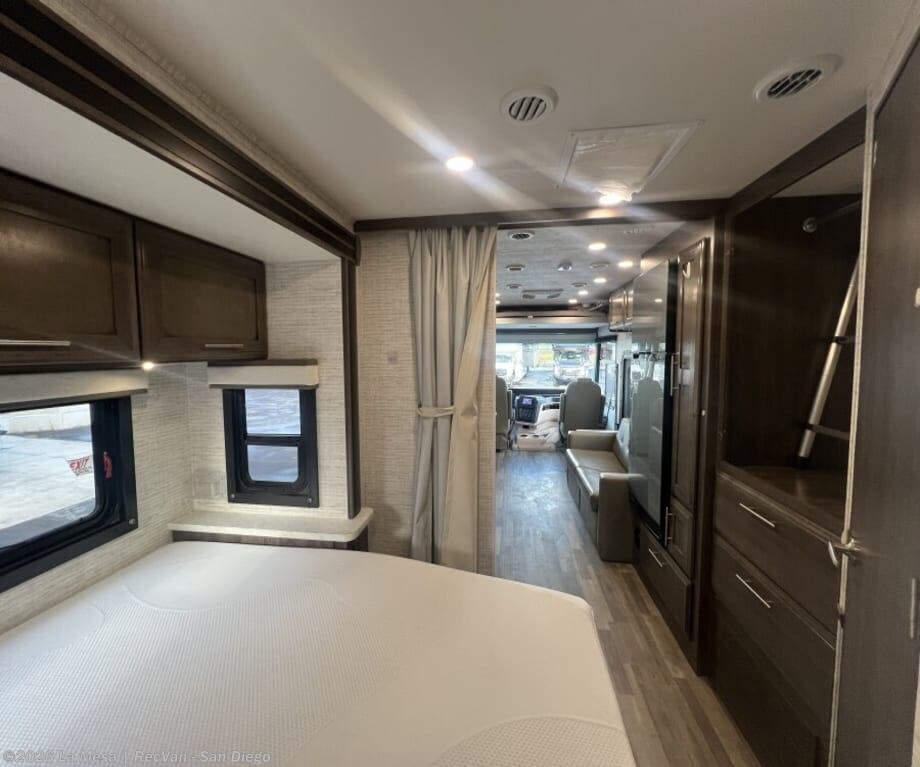 2025 Vision SE 27A by Entegra Coach from La Mesa | RecVan - San Diego in San Diego, California