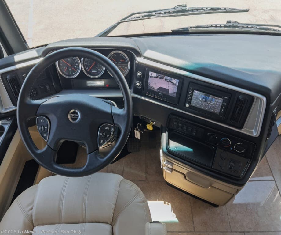 2019 Newmar Ventana 3426 - Used Class A For Sale by La Mesa | RecVan - San Diego in San Diego, California