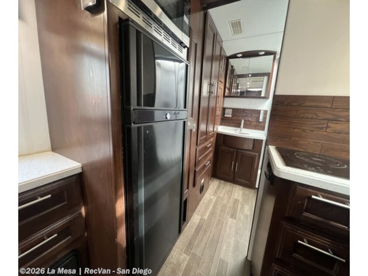 Regency Broughham Rv 2021 Regency Ultra Brougham M-25MB RV for Sale in San Diego, CA 92111 ...
