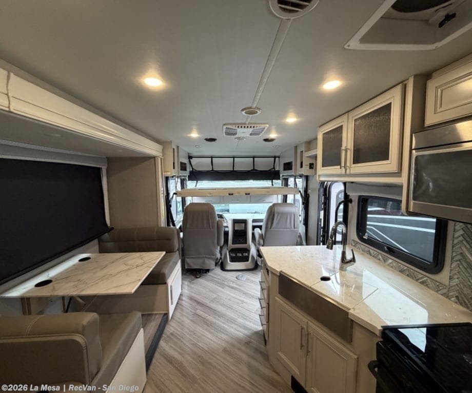 2023 Invicta 34MB by Holiday Rambler from La Mesa | RecVan - San Diego in San Diego, California