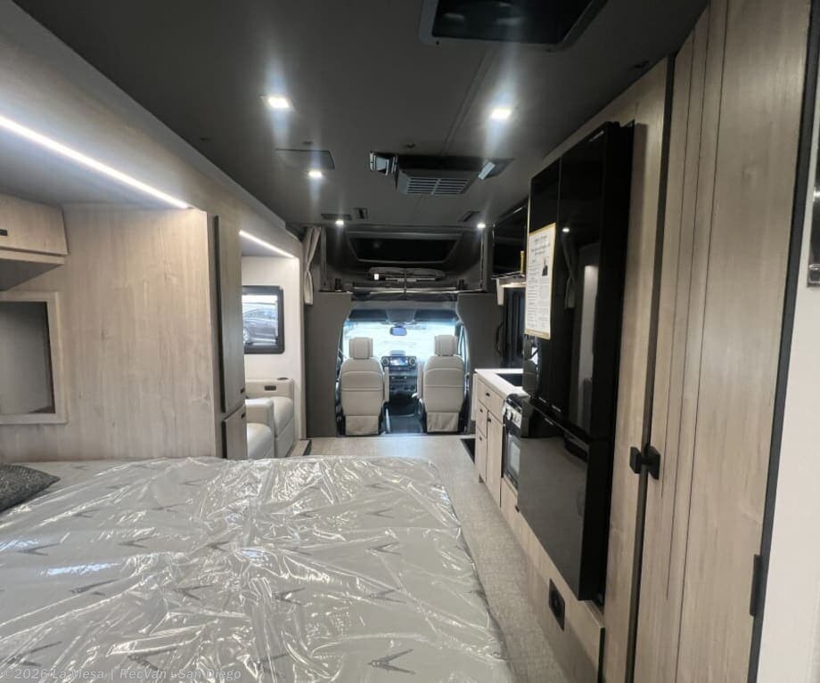 2026 Lineage Series M 25FW-FBP by Grand Design from La Mesa | RecVan - San Diego in San Diego, California