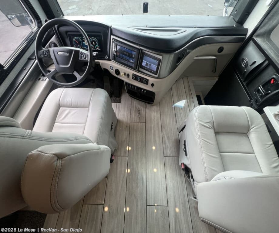 2023 Fleetwood Discovery 38W - Used Class A For Sale by La Mesa | RecVan - San Diego in San Diego, California