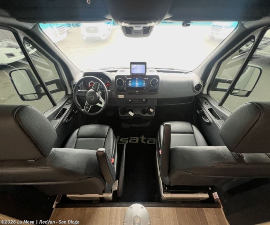 2020 Dynamax Corp ISATA 3 24FWM - Used Class C For Sale by La Mesa | RecVan - San Diego in San Diego, California