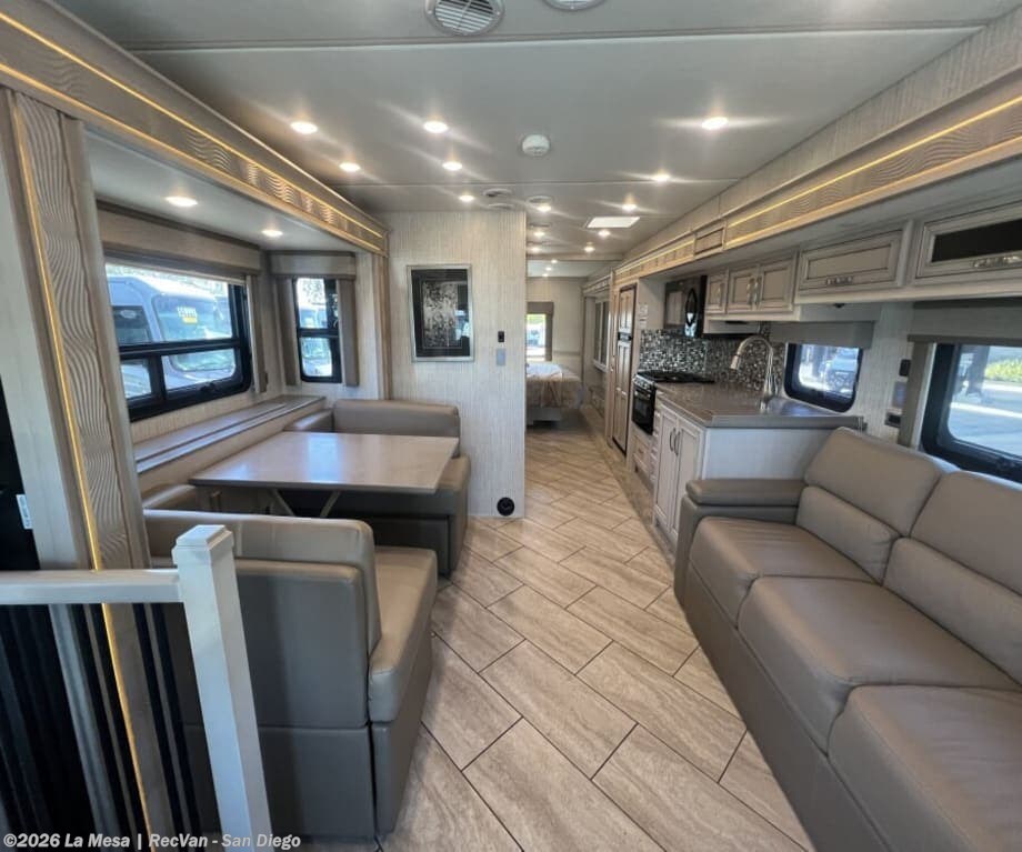 Used 2023 Newmar Bay Star Sport 3225 available in San Diego, California