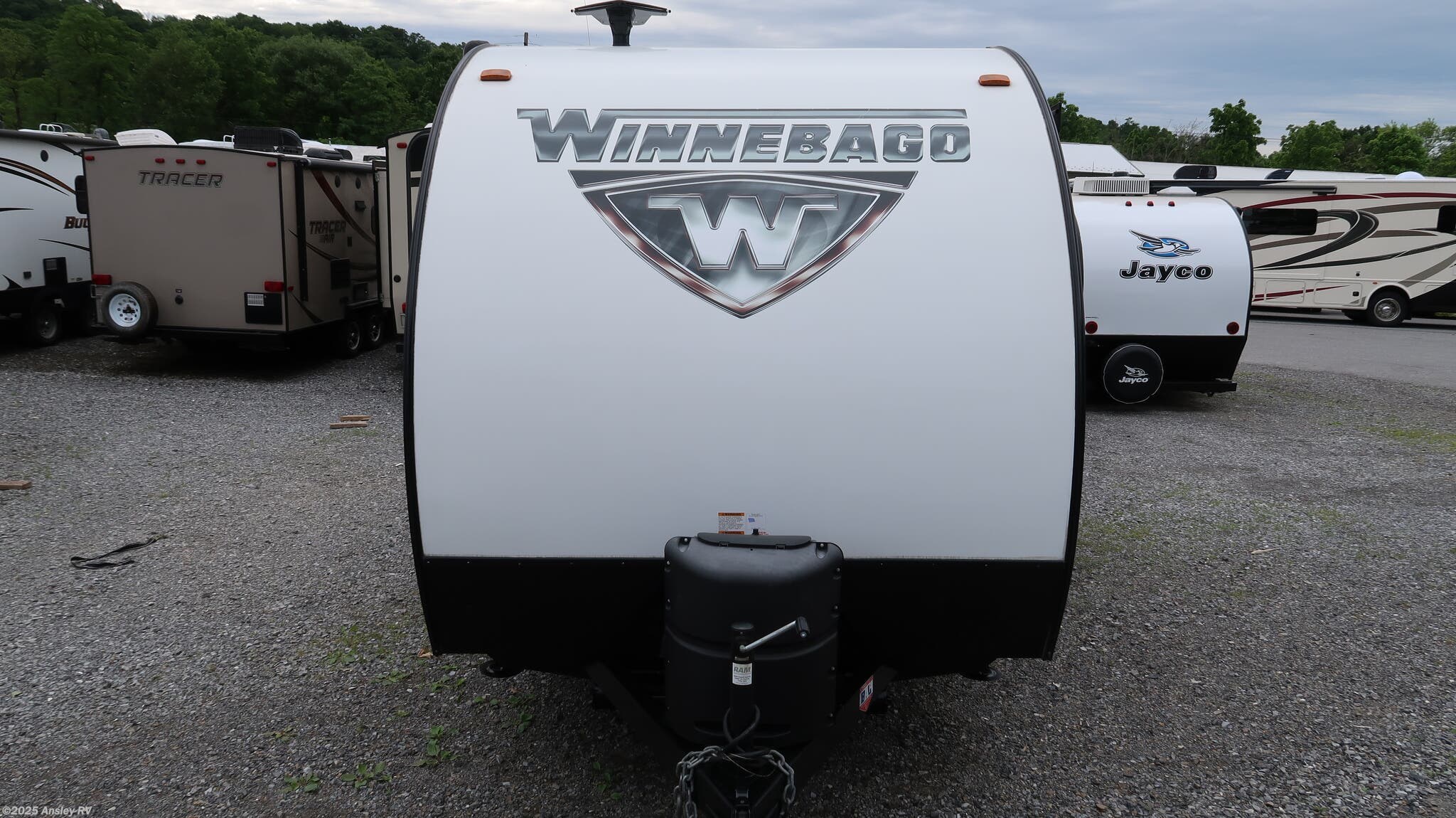 2017 Winnebago Minnie Drop 1780 RV for Sale in Duncansville, PA 16635
