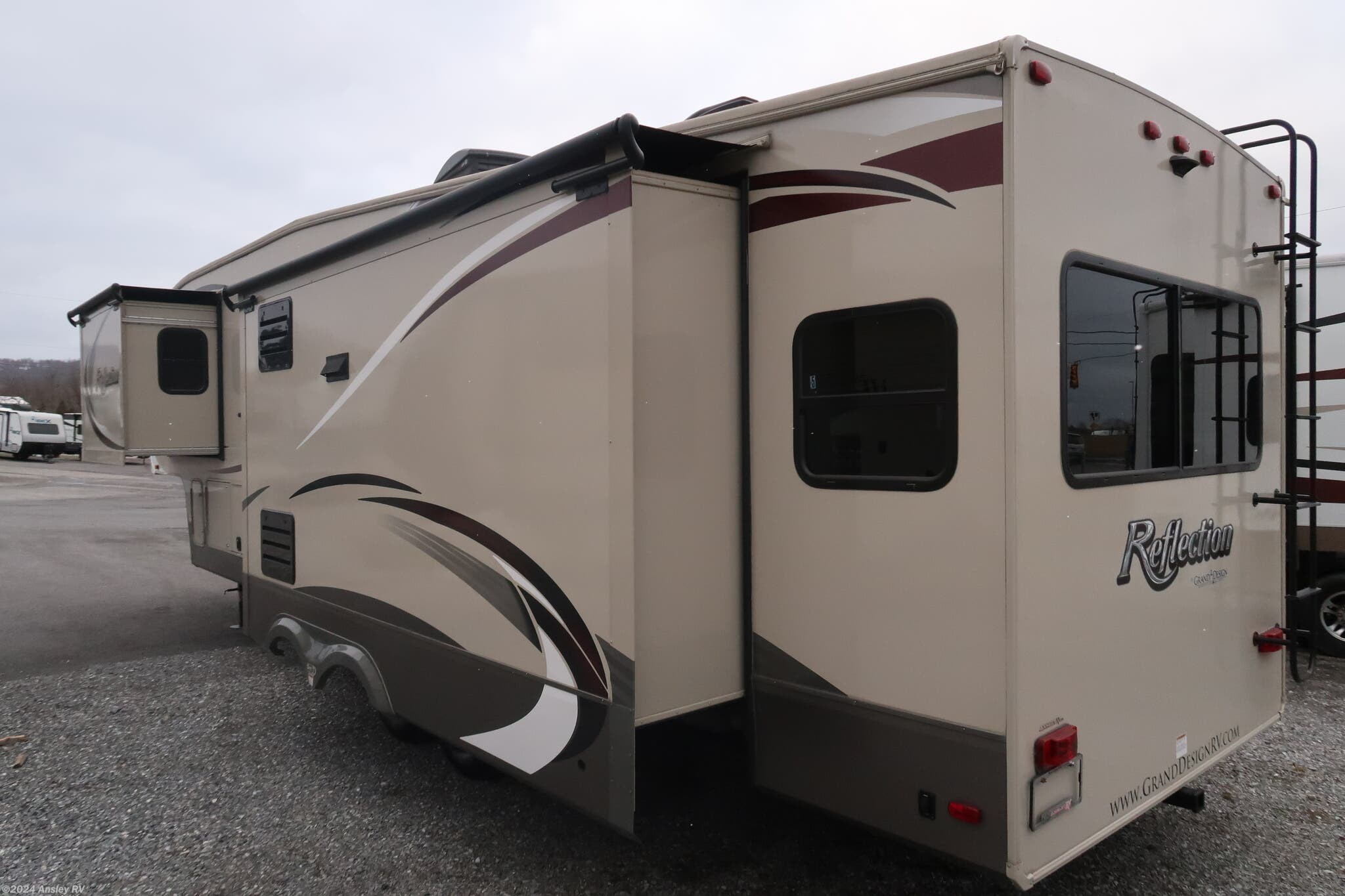 2016 Grand Design Reflection 337RLS RV for Sale in Duncansville, PA