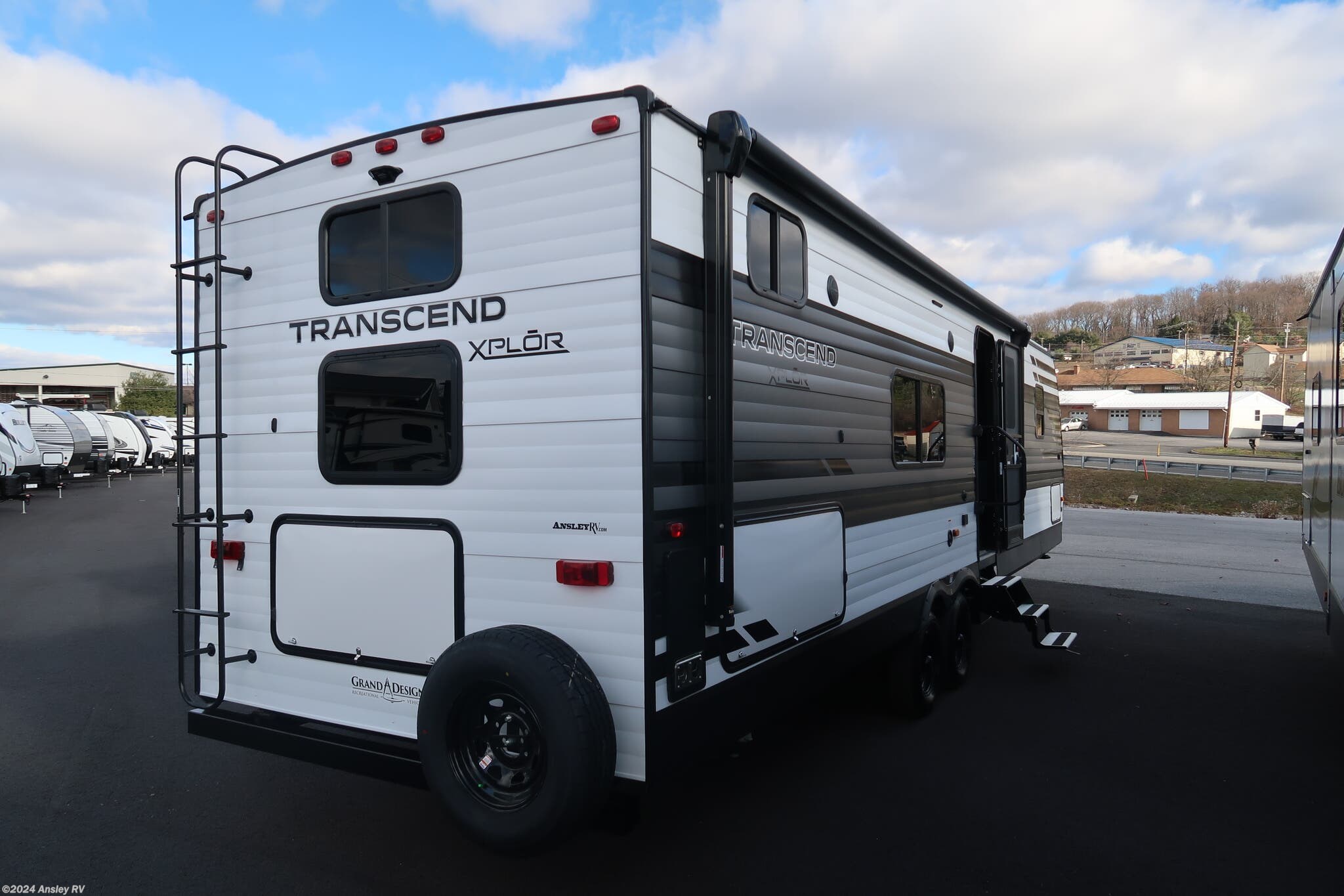 2021 Grand Design Transcend Xplor 297QB RV for Sale in Duncansville, PA