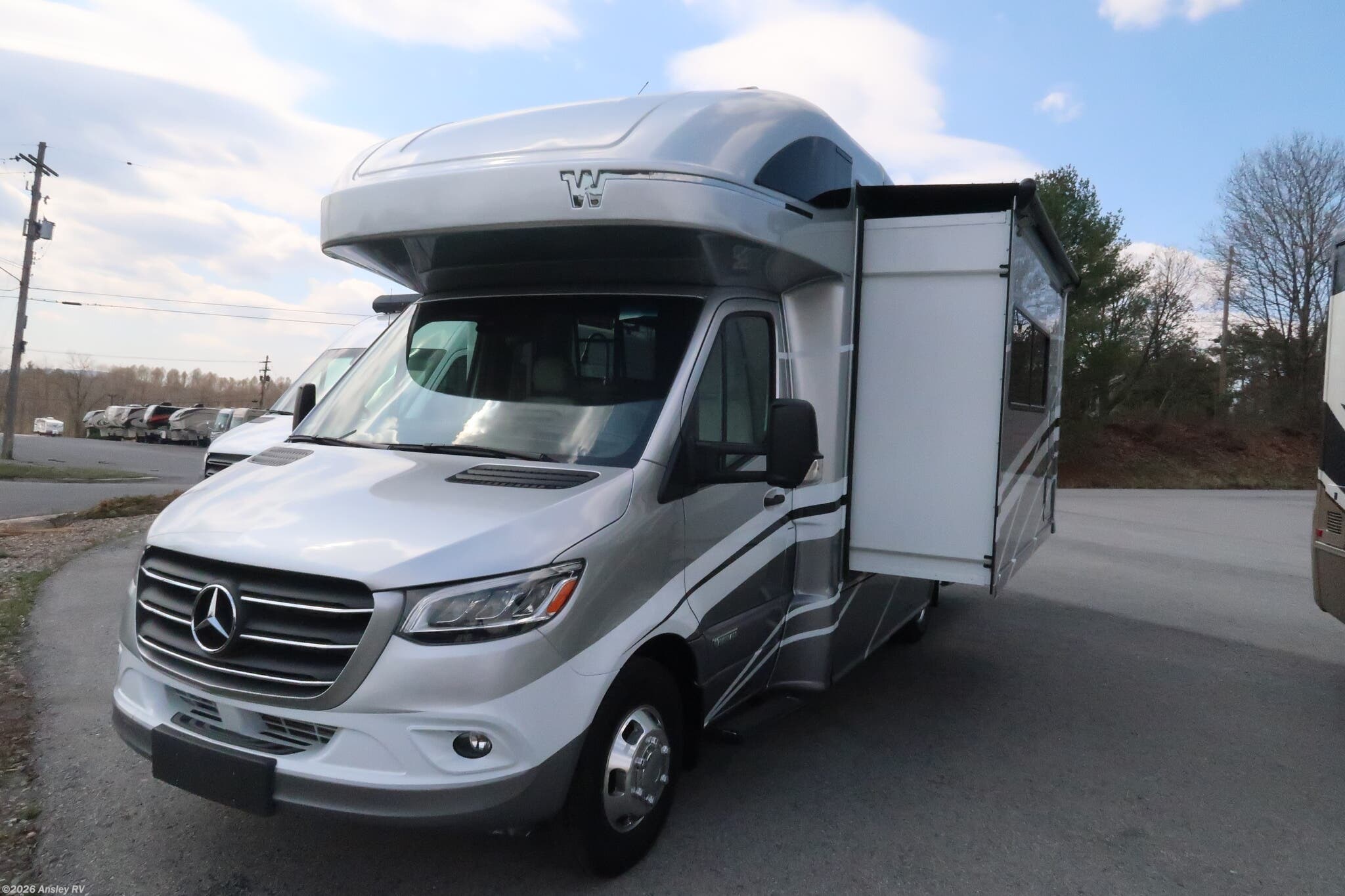 2021 Winnebago View 24J RV for Sale in Duncansville, PA 16635 C0111