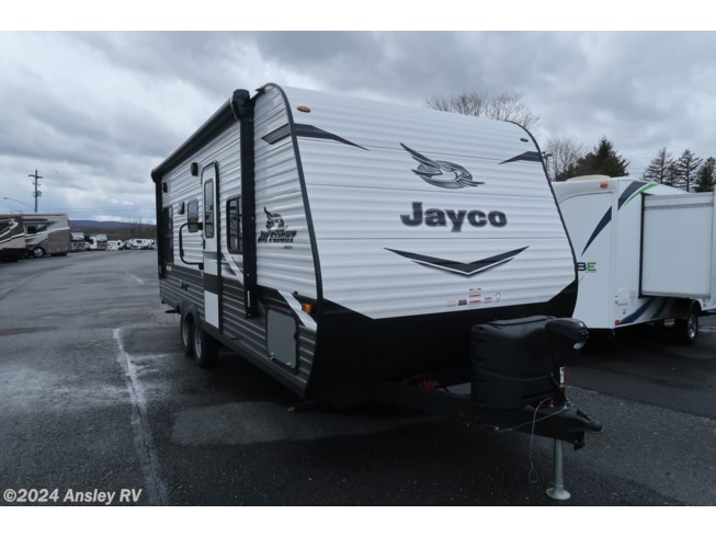 New 2022 Jayco Jay Flight SLX 8 212QB available in Duncansville, Pennsylvania