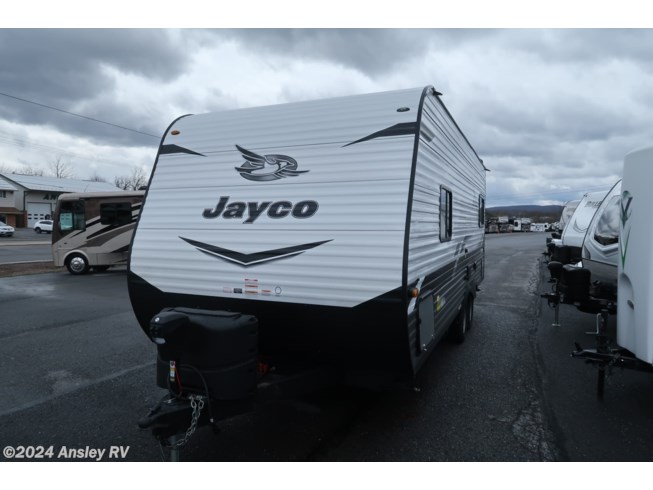 2022 Jay Flight SLX 8 212QB by Jayco from Ansley RV in Duncansville, Pennsylvania