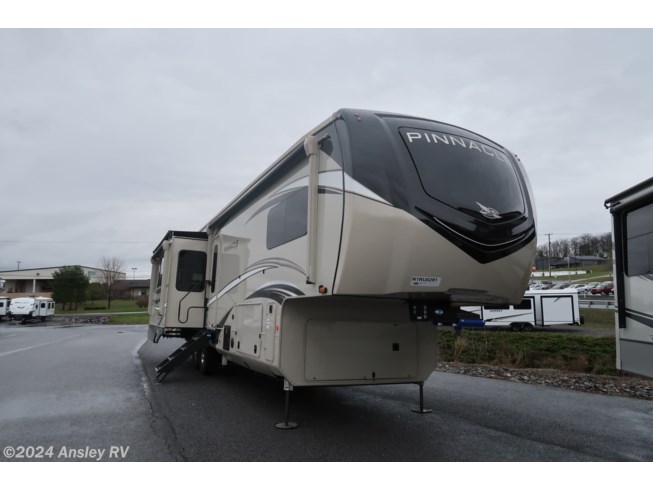 New 2022 Jayco Pinnacle 36SSWS available in Duncansville, Pennsylvania