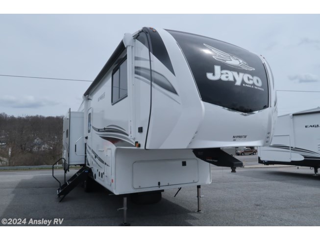 New 2022 Jayco Eagle HT 28.5RSTS available in Duncansville, Pennsylvania