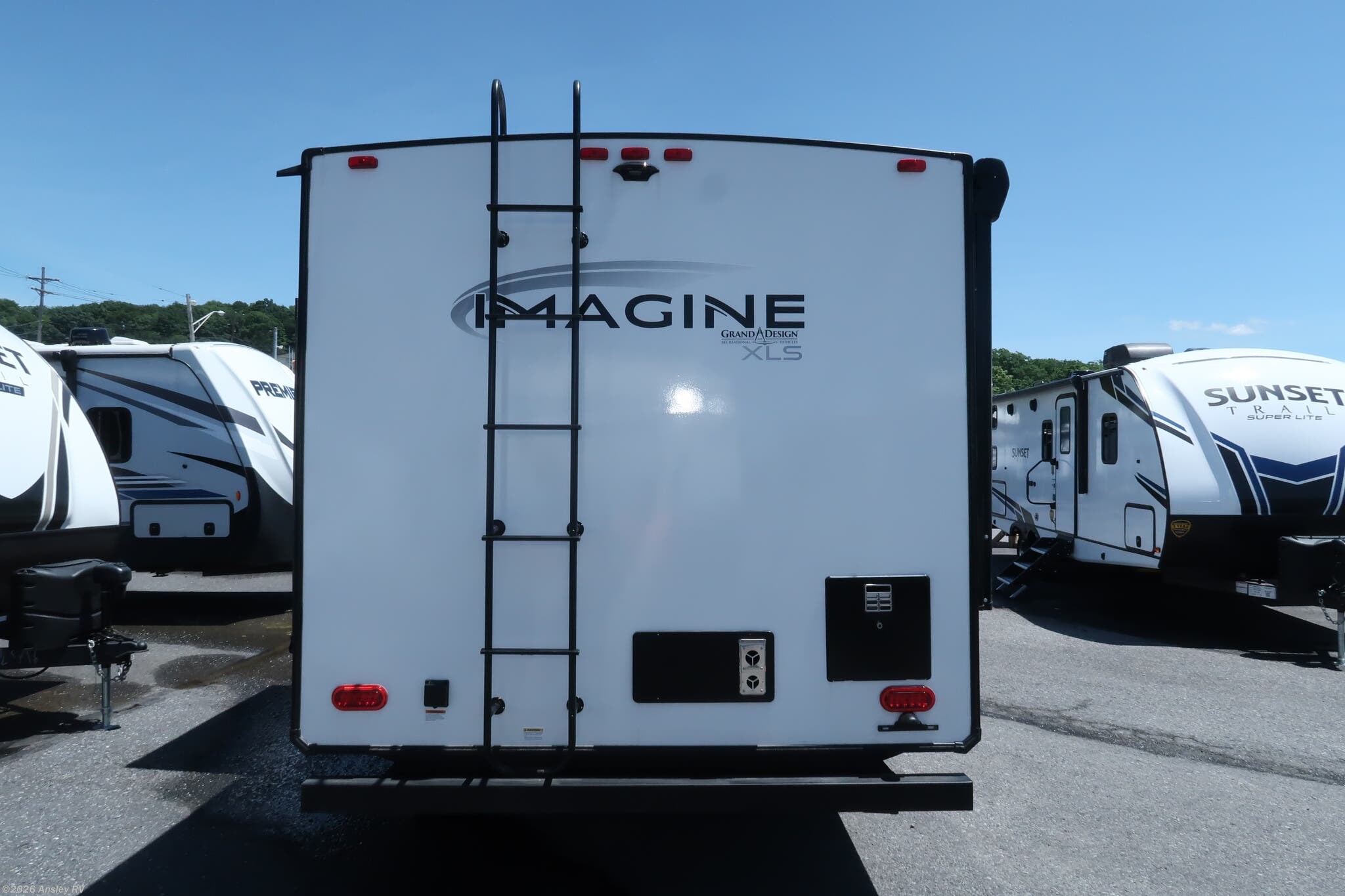 2022 Grand Design Imagine XLS 17MKE RV For Sale In Duncansville PA 2022 Grand Design Imagine XLS 17MKE RV For Sale In Duncansville PA