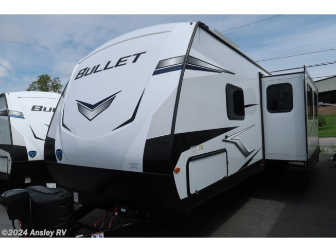 2022 Bullet 330BHS by Keystone from Ansley RV in Duncansville, Pennsylvania