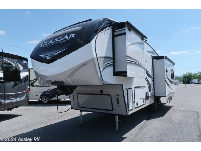 New 2022 Keystone Cougar Half-Ton 27SGS available in Duncansville, Pennsylvania