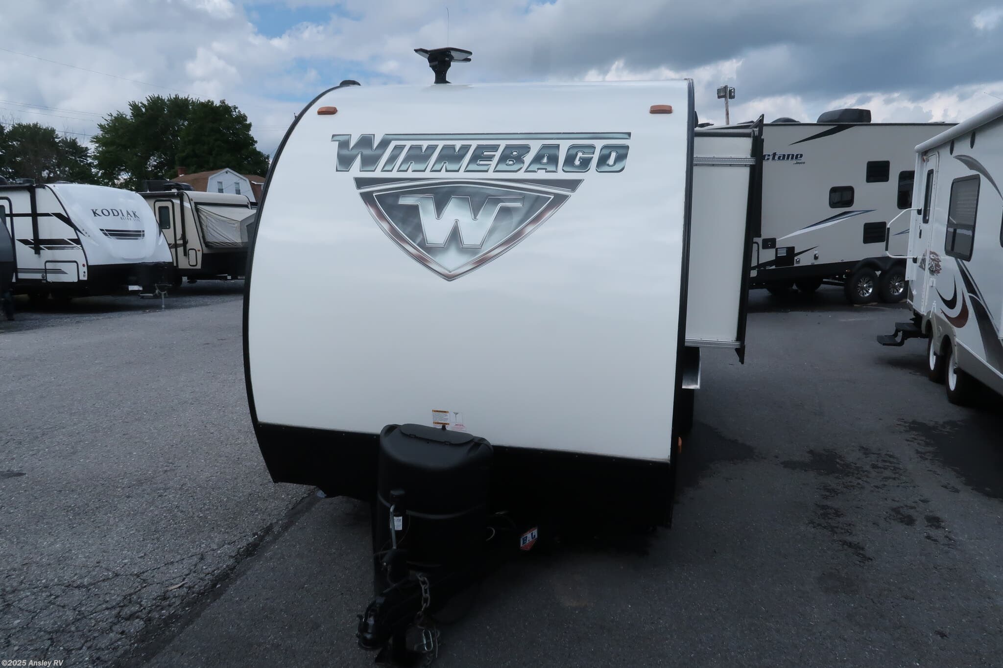 2017 Winnebago Minnie Drop 1780 RV for Sale in Duncansville, PA 16635