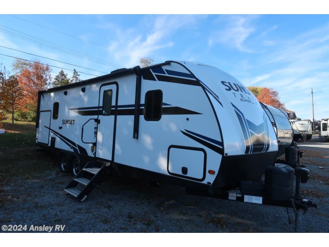 2021 Sunset Trail Super Lite SS253RB by CrossRoads from Ansley RV in Duncansville, Pennsylvania