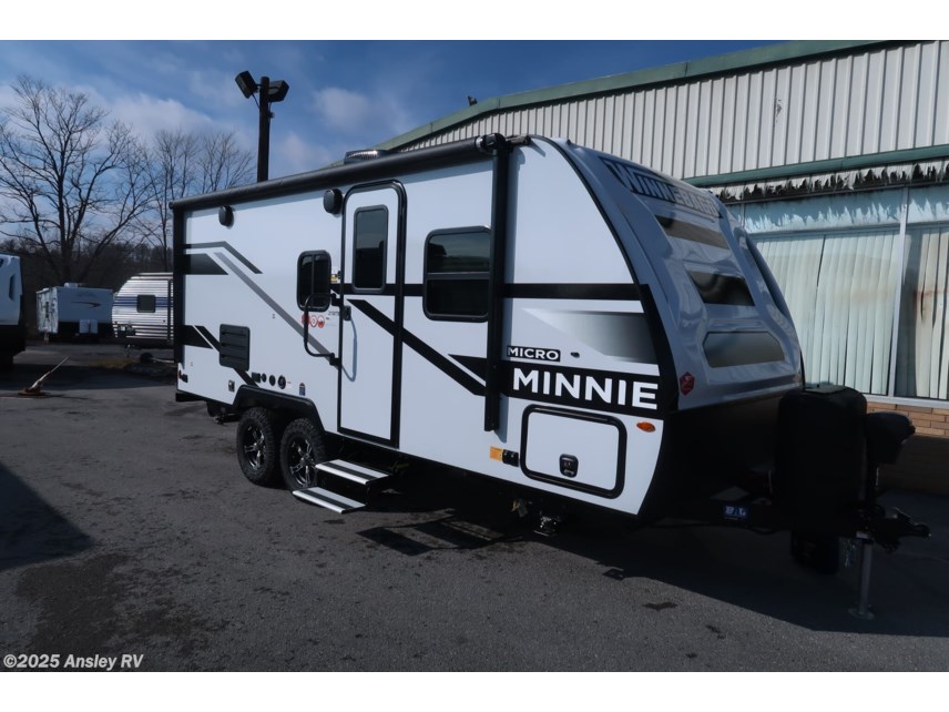 New 2023 Winnebago Micro Minnie 2108TB available in Duncansville, Pennsylvania