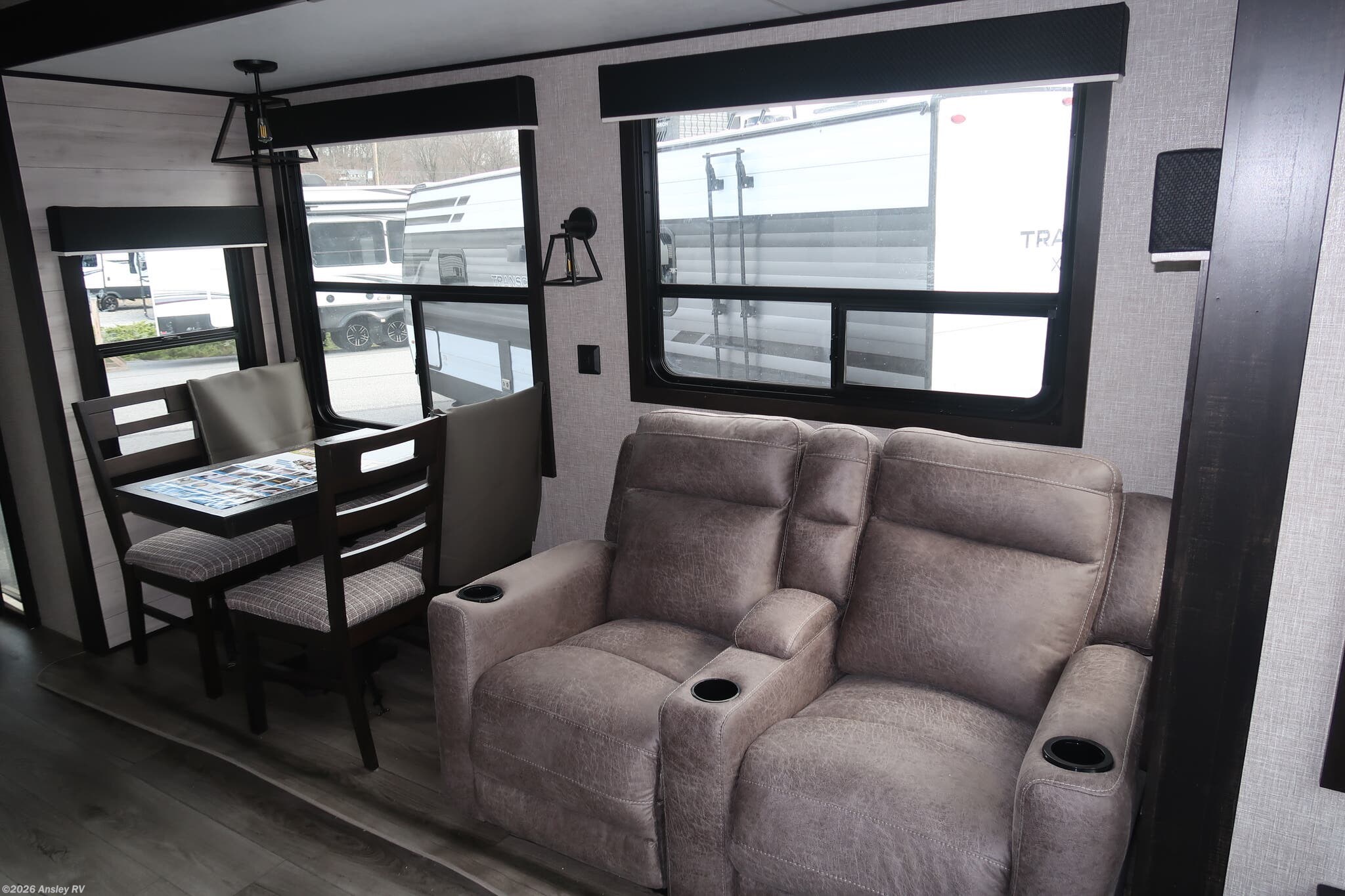 2023 Jayco Jay Flight Bungalow 40DLFT