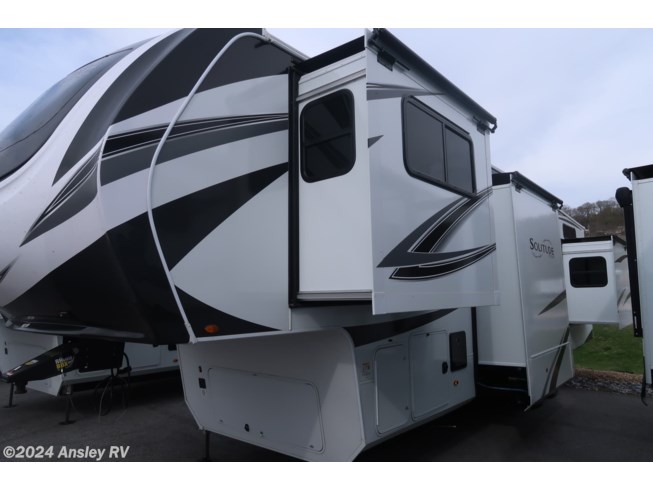 2023 Solitude S-Class 3460FL by Grand Design from Ansley RV in Duncansville, Pennsylvania