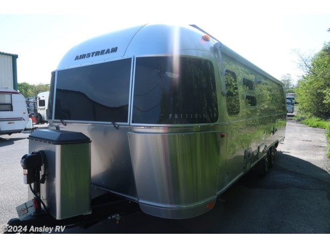 2023 Airstream Pottery Barn 28RB - New Travel Trailer For Sale by Ansley RV in Duncansville, Pennsylvania