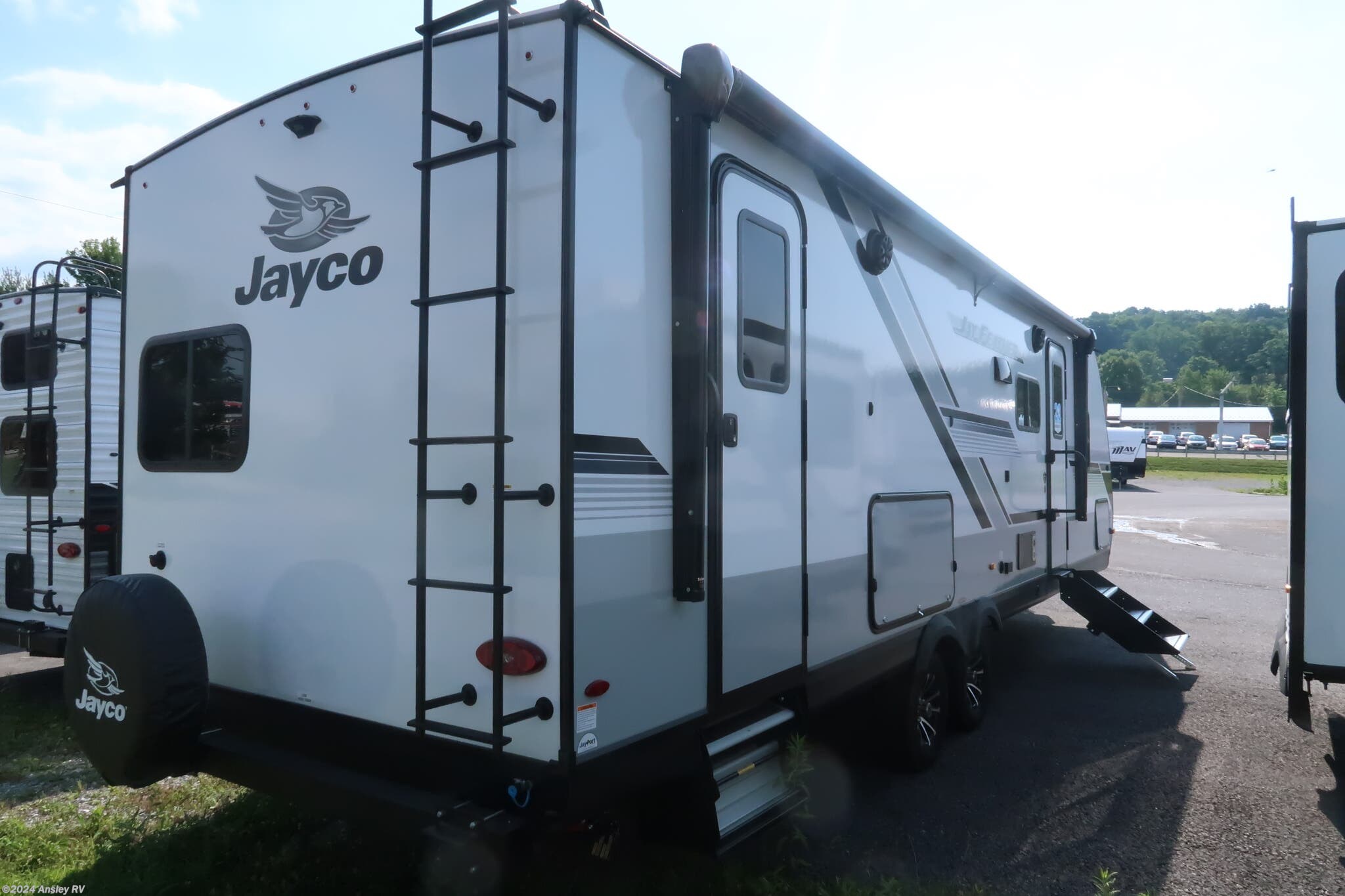 2024 Jayco Jay Feather 27BHB RV for Sale in Duncansville, PA 16635
