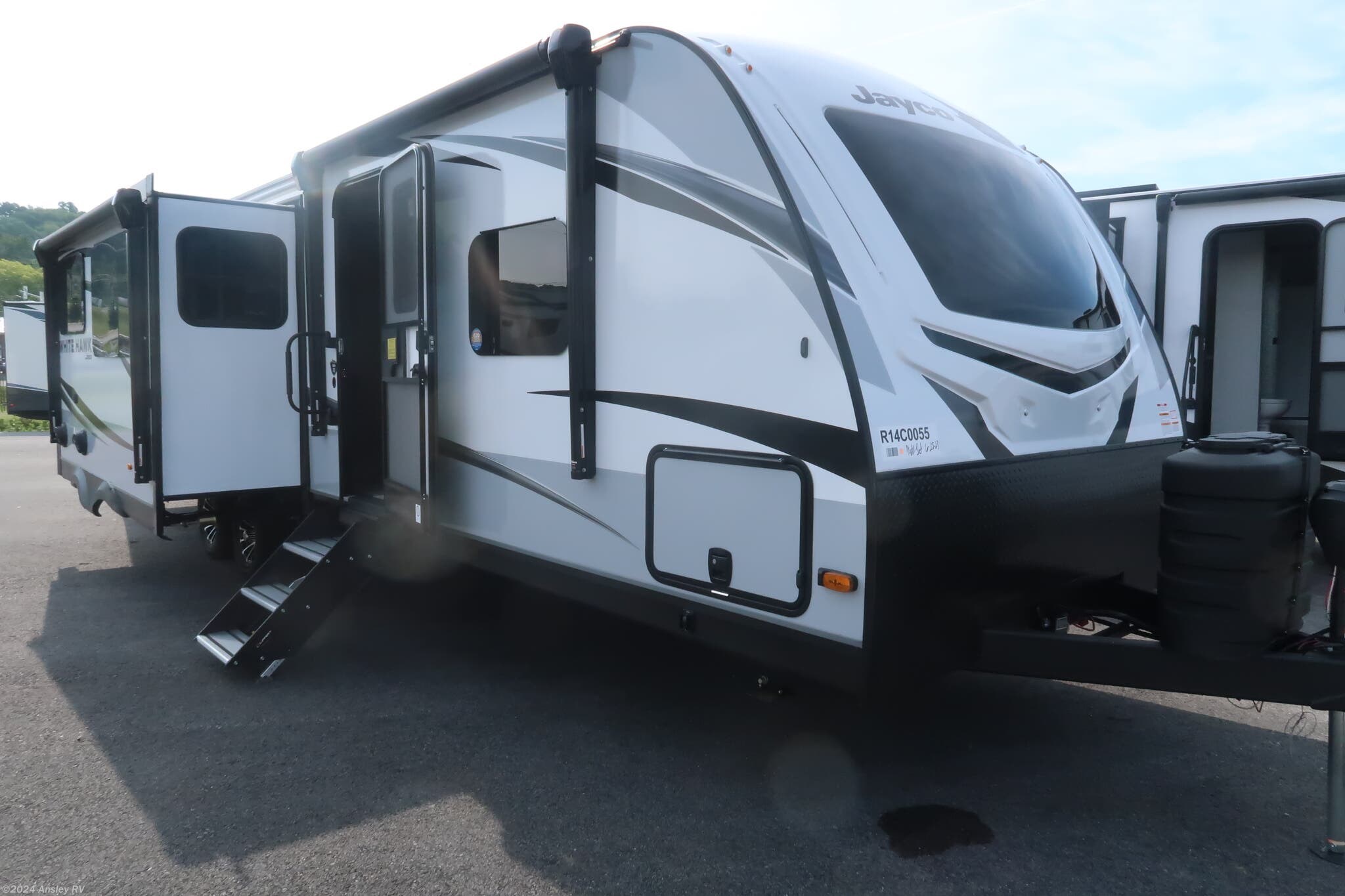 2024 Jayco White Hawk 32BH RV for Sale in Duncansville, PA 16635
