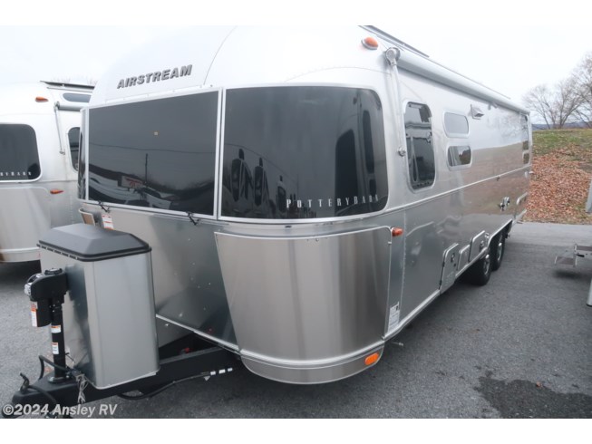 2024 Pottery Barn 28RB by Airstream from Ansley RV in Duncansville, Pennsylvania